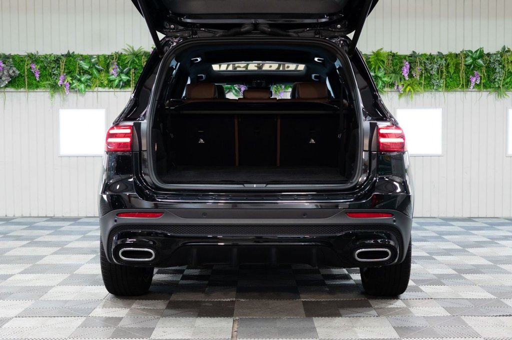 Mercedes Benz Glb