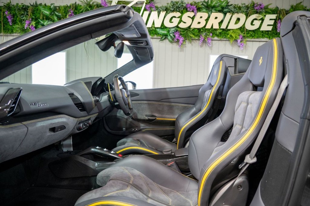 Ferrari 488