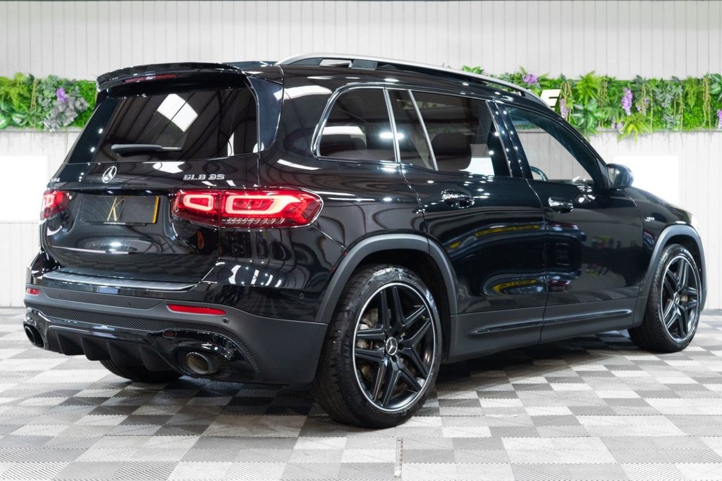 Mercedes Benz Glb