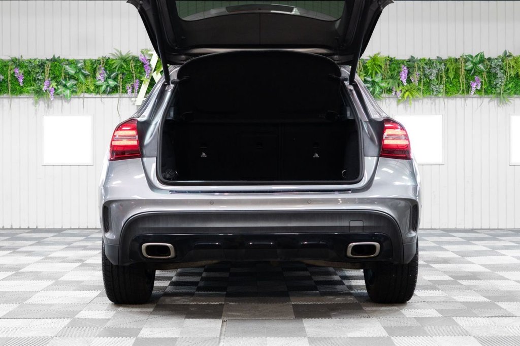 Mercedes Benz GLA Class
