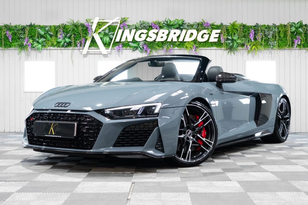 Audi R8