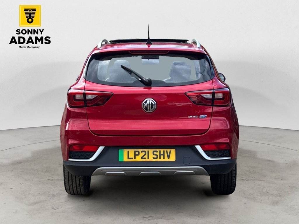MG ZS
