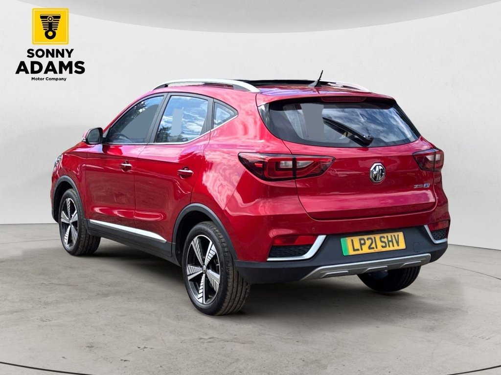MG ZS