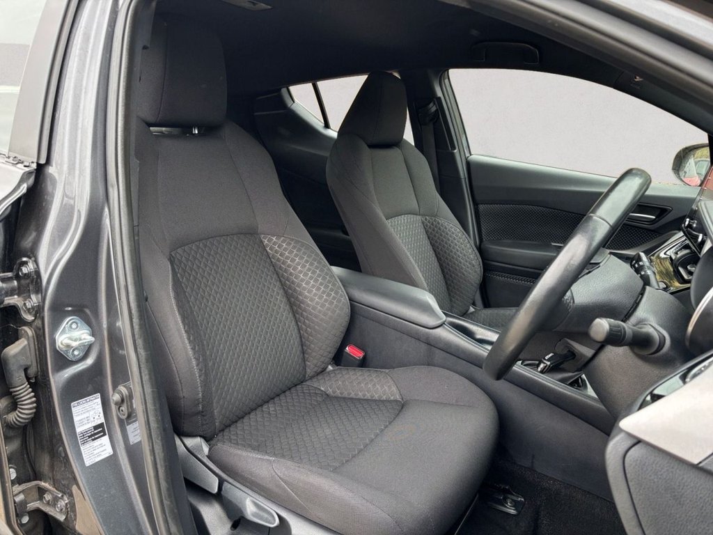 Toyota C HR