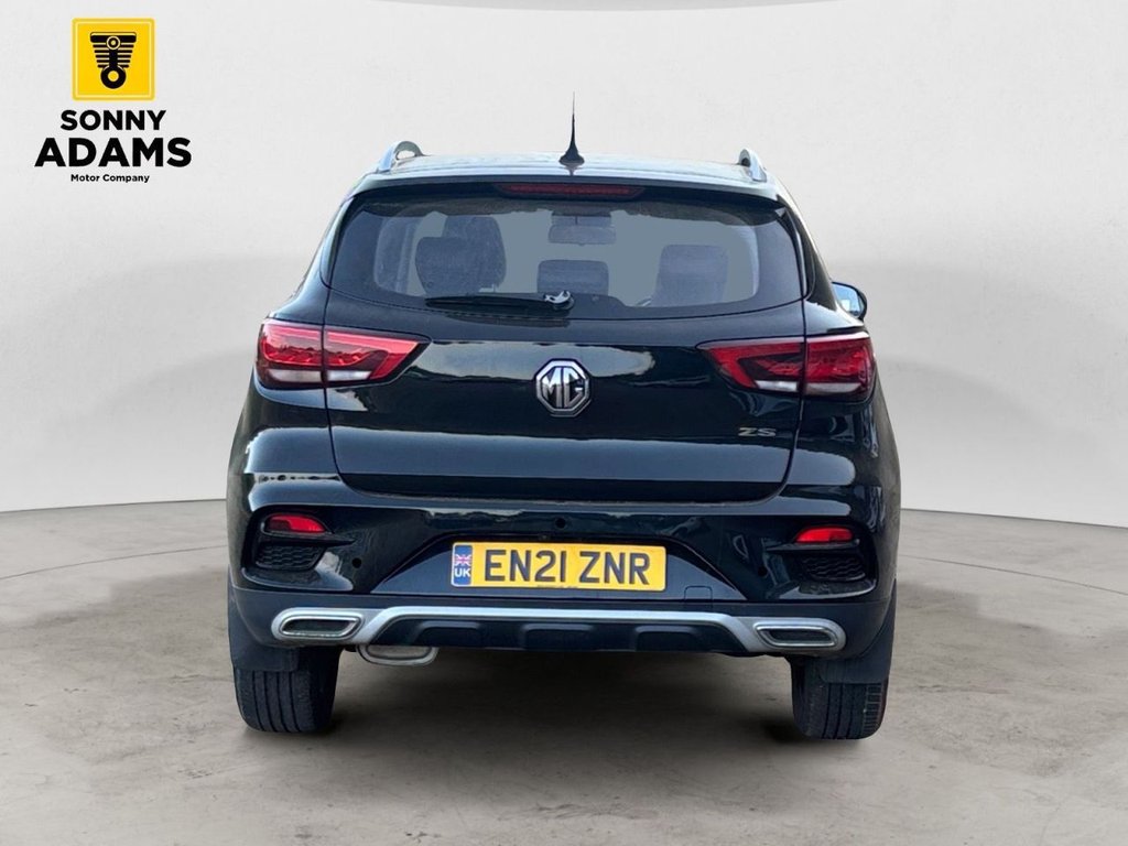 MG ZS