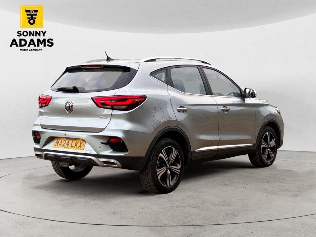 MG ZS