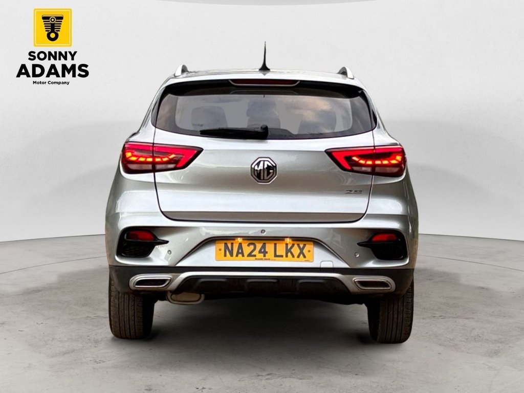 MG ZS