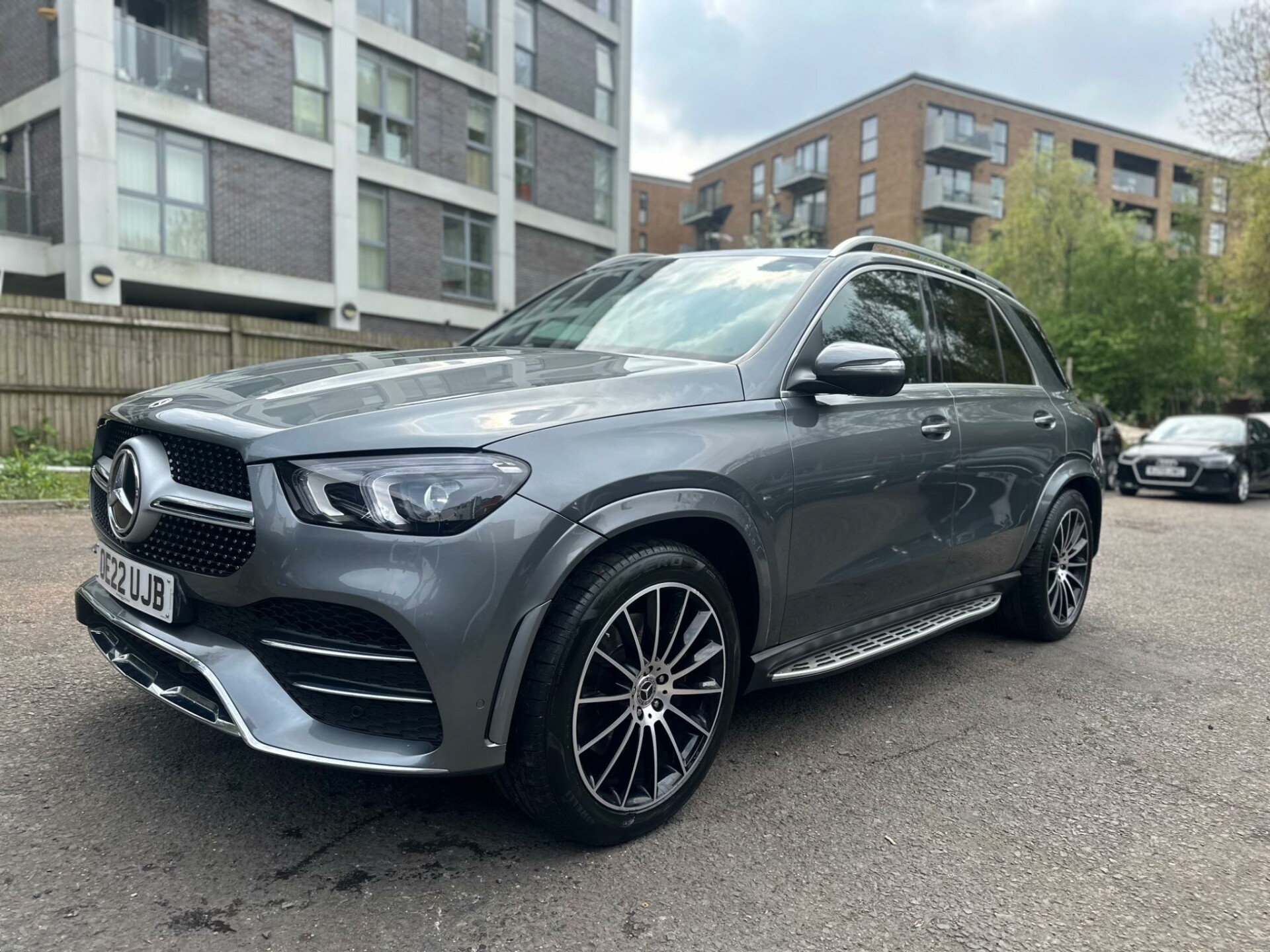 Mercedes Benz GLE-CLASS