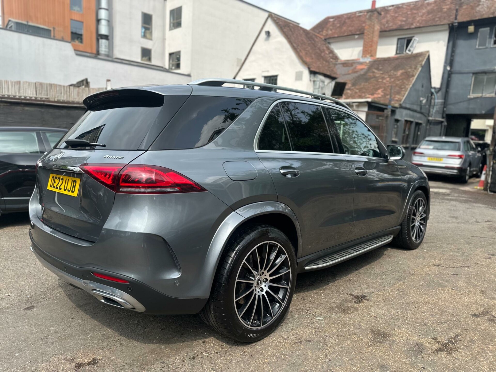 Mercedes Benz GLE-CLASS