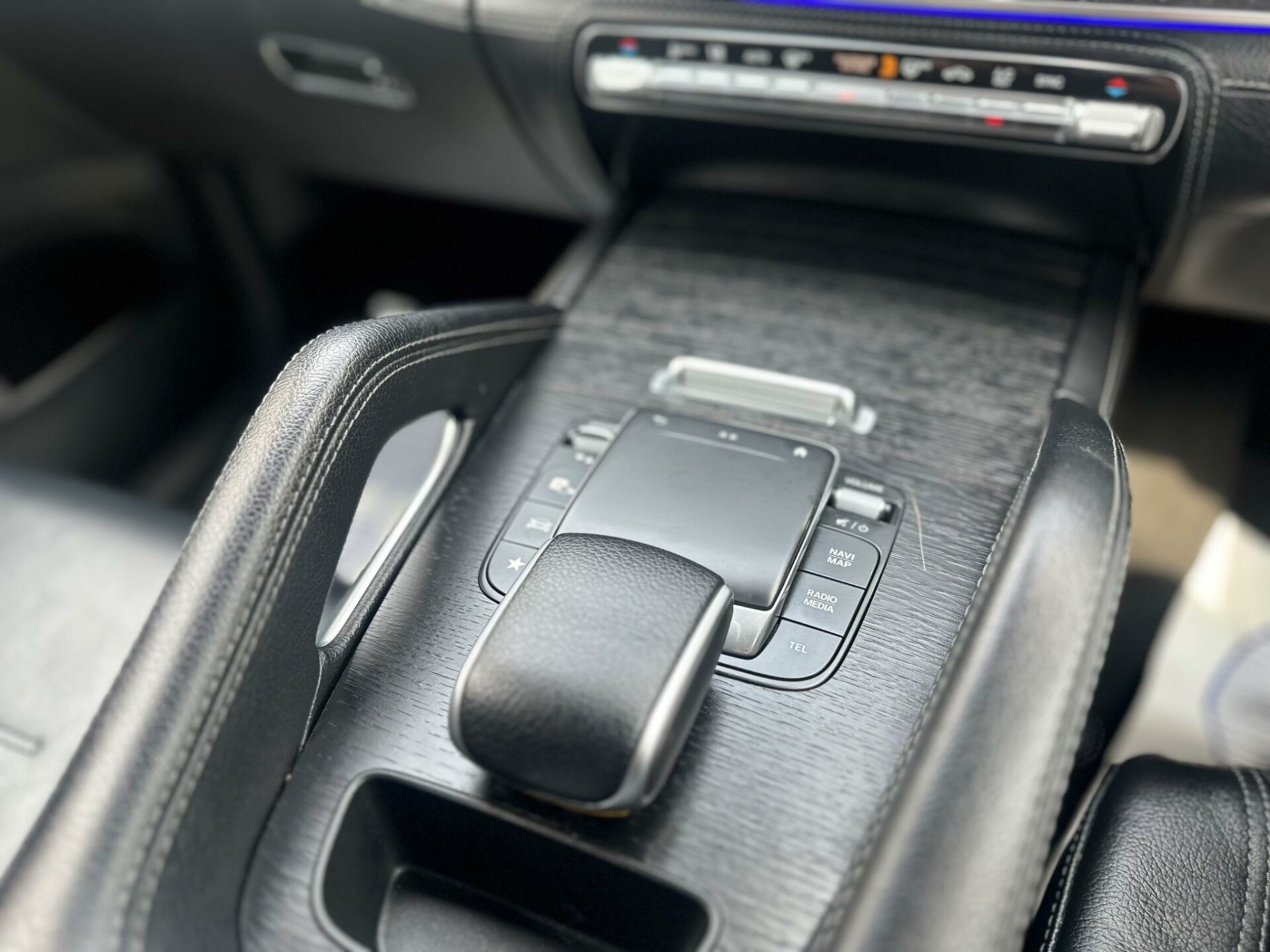 Mercedes Benz GLE-CLASS