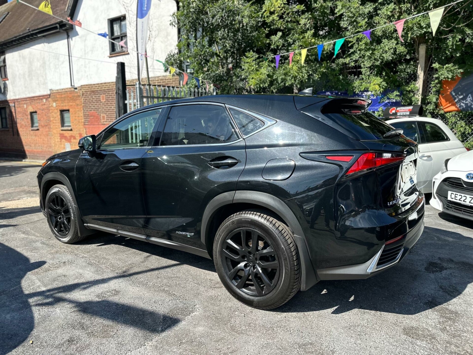 Lexus NX 300h