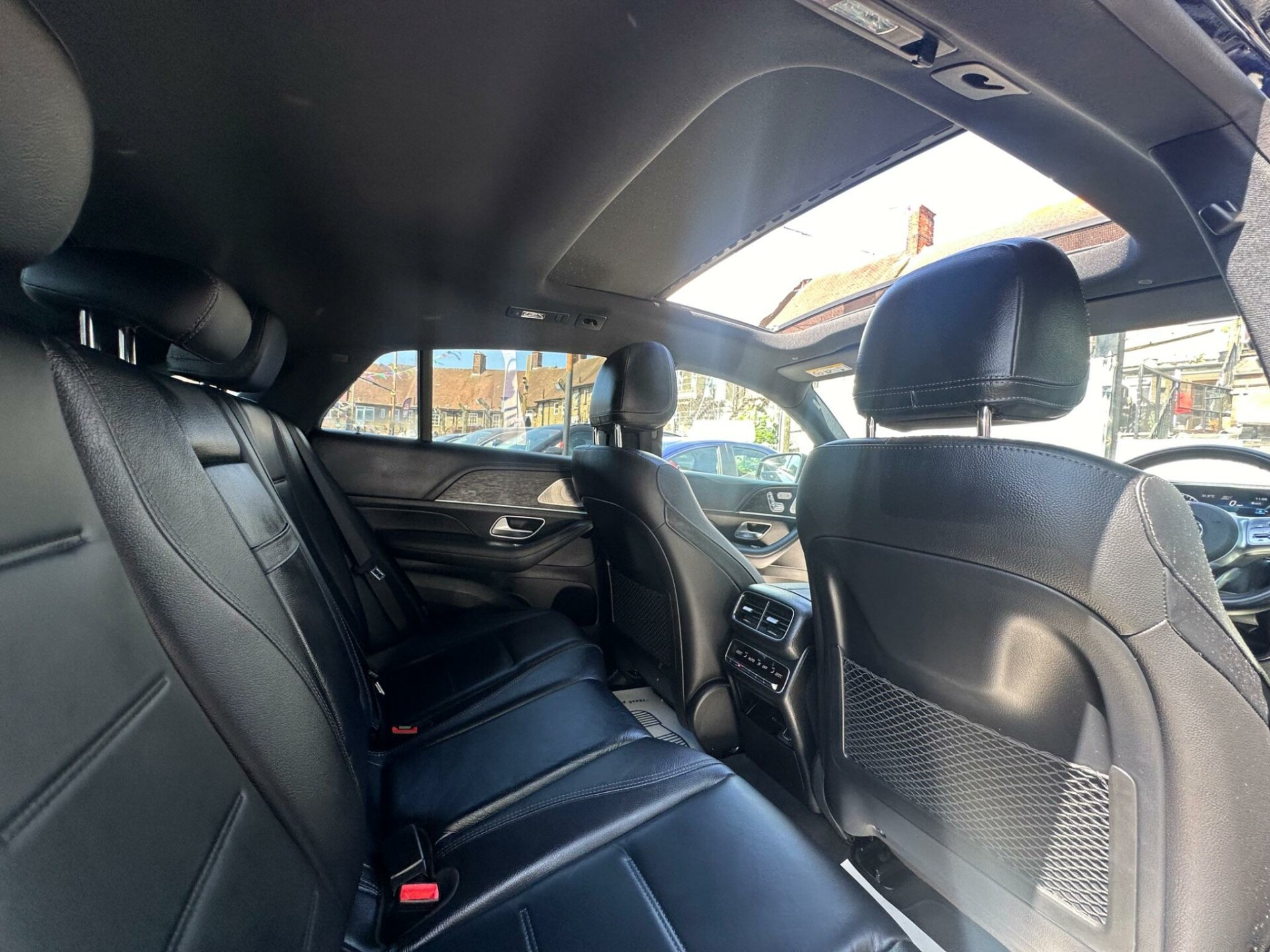 Mercedes Benz GLE-CLASS