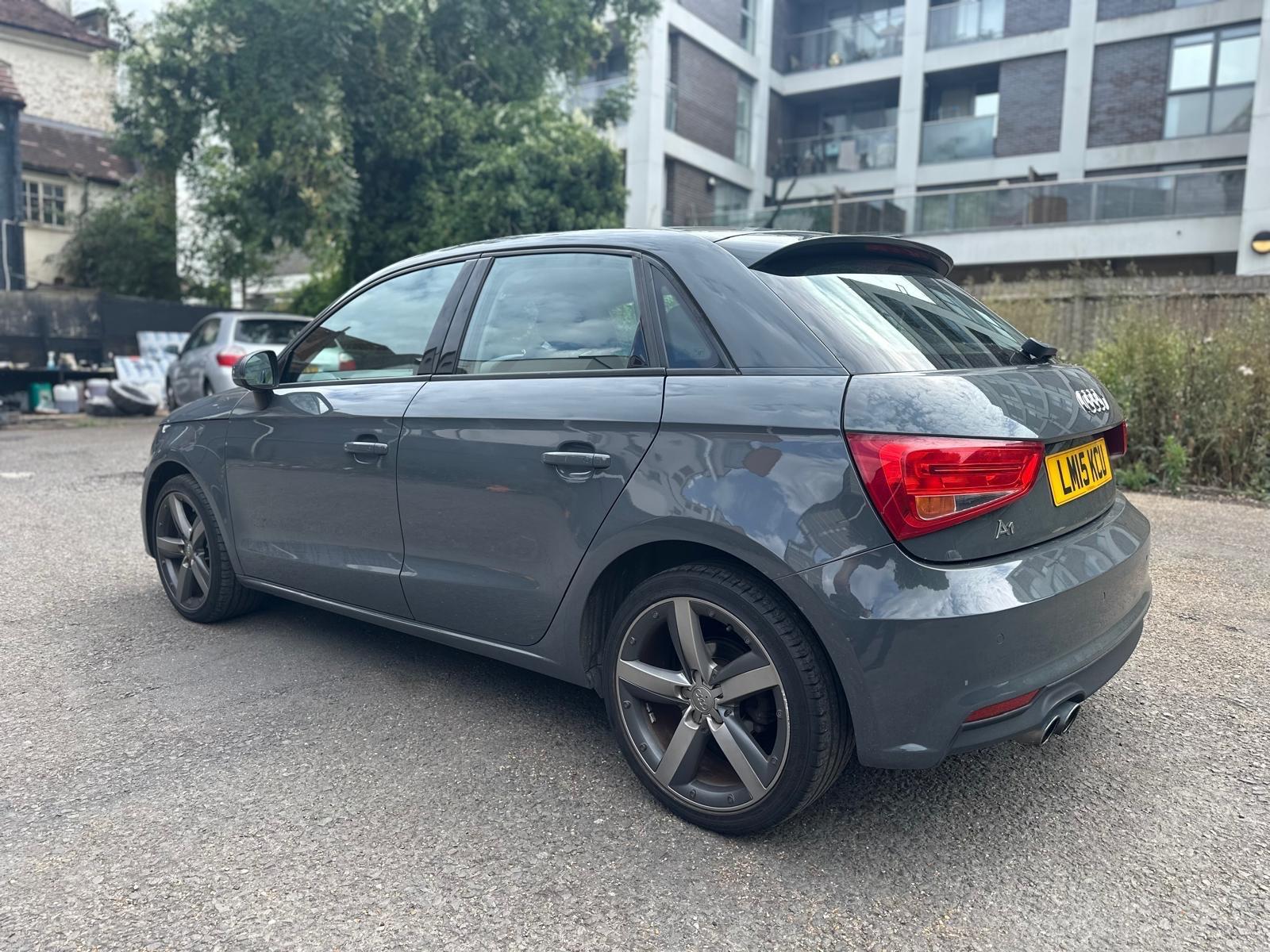 Audi A1