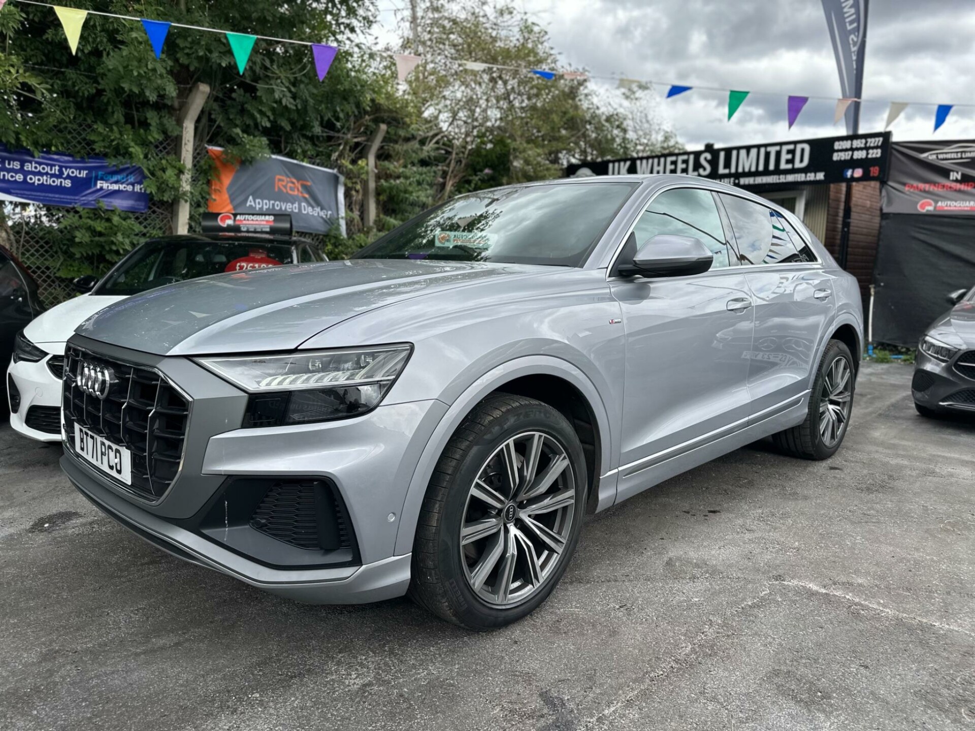 Audi Q8