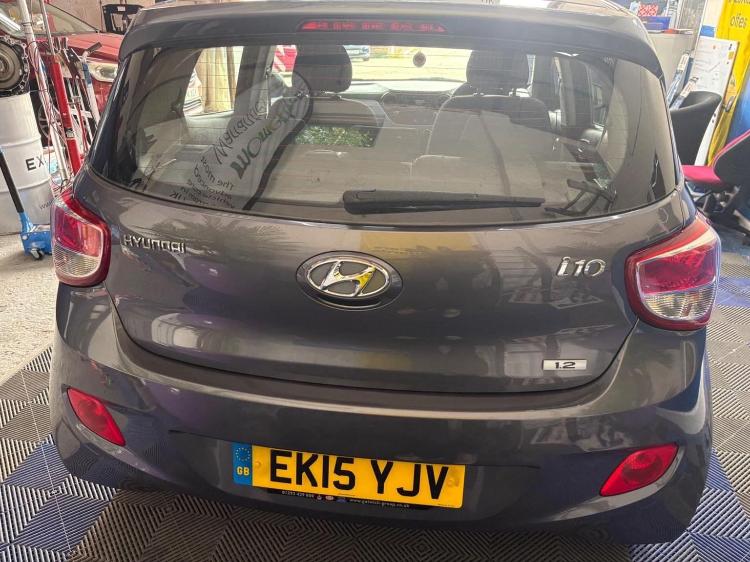 Hyundai i10