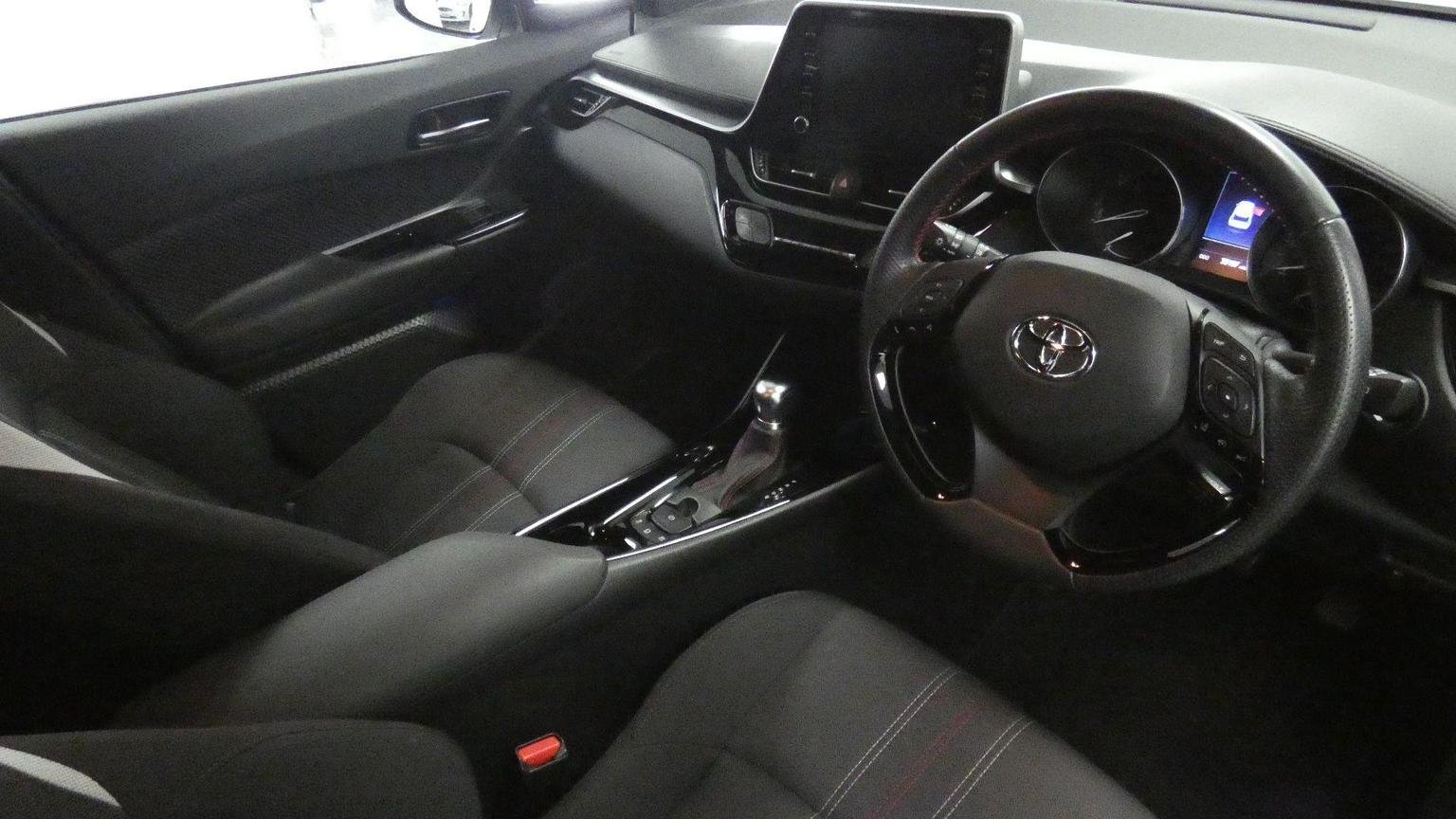 Toyota C HR