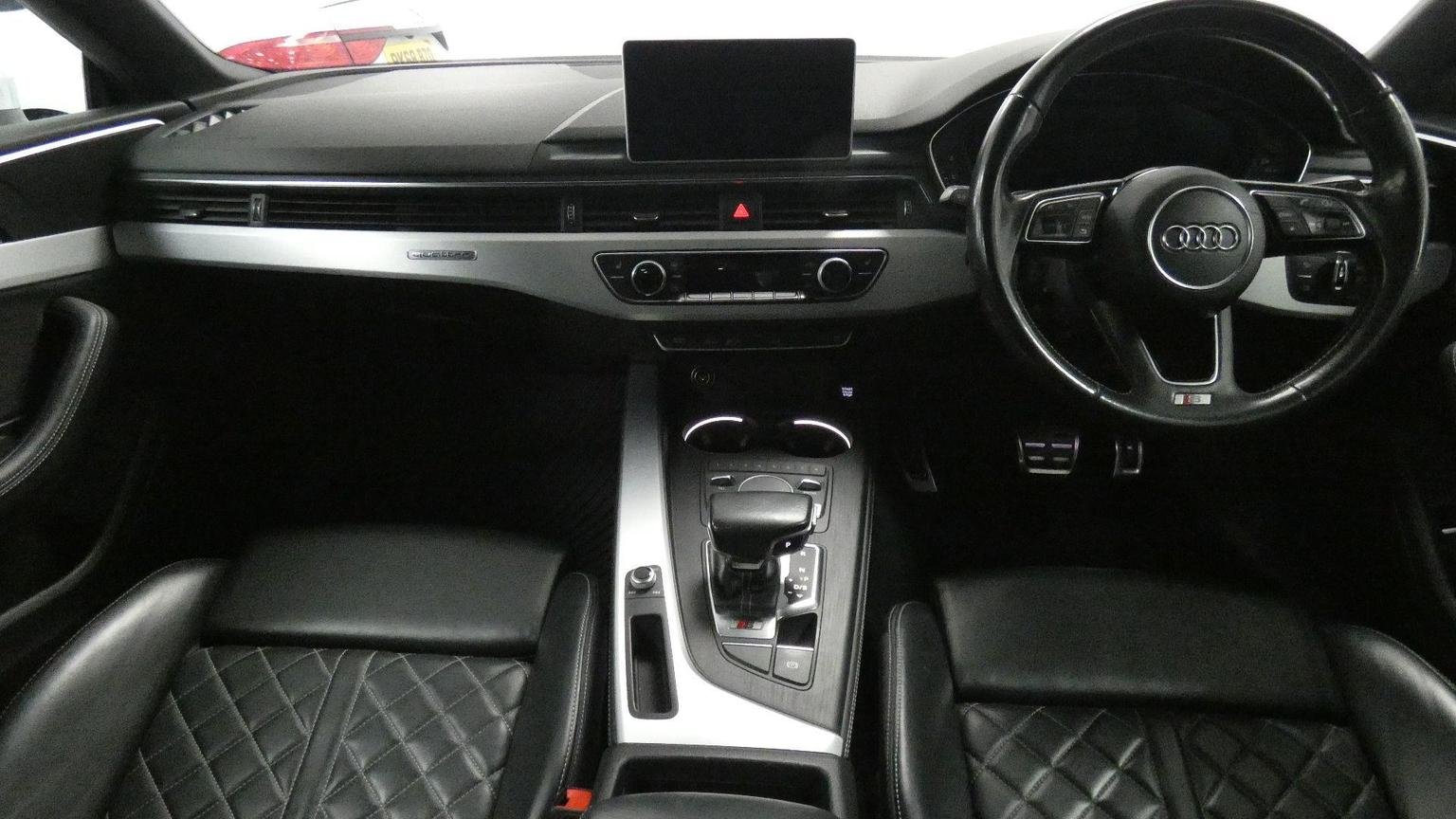Audi S5