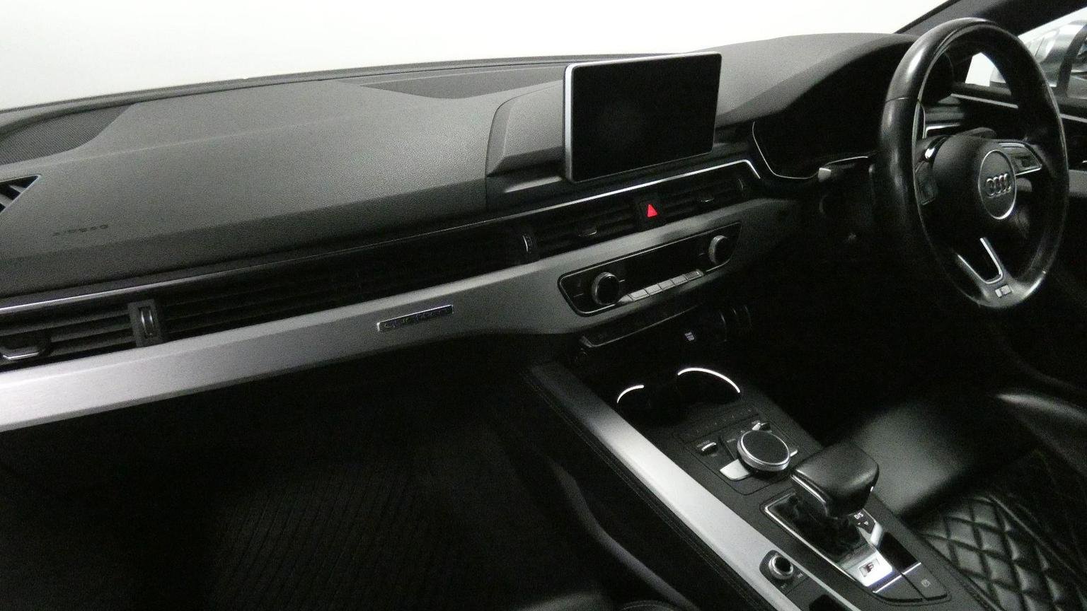 Audi S5
