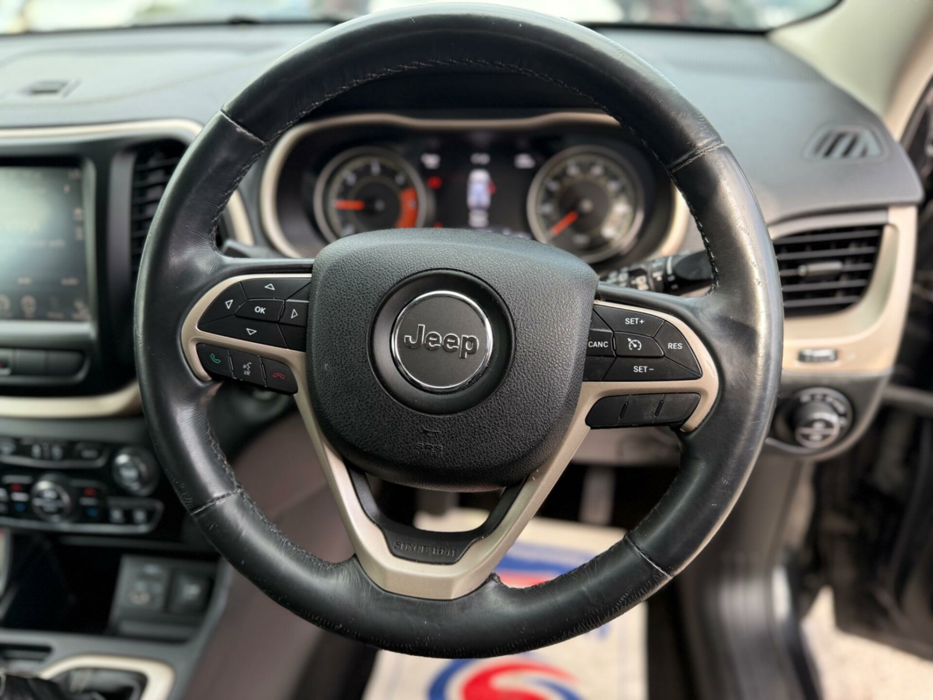 Jeep Cherokee