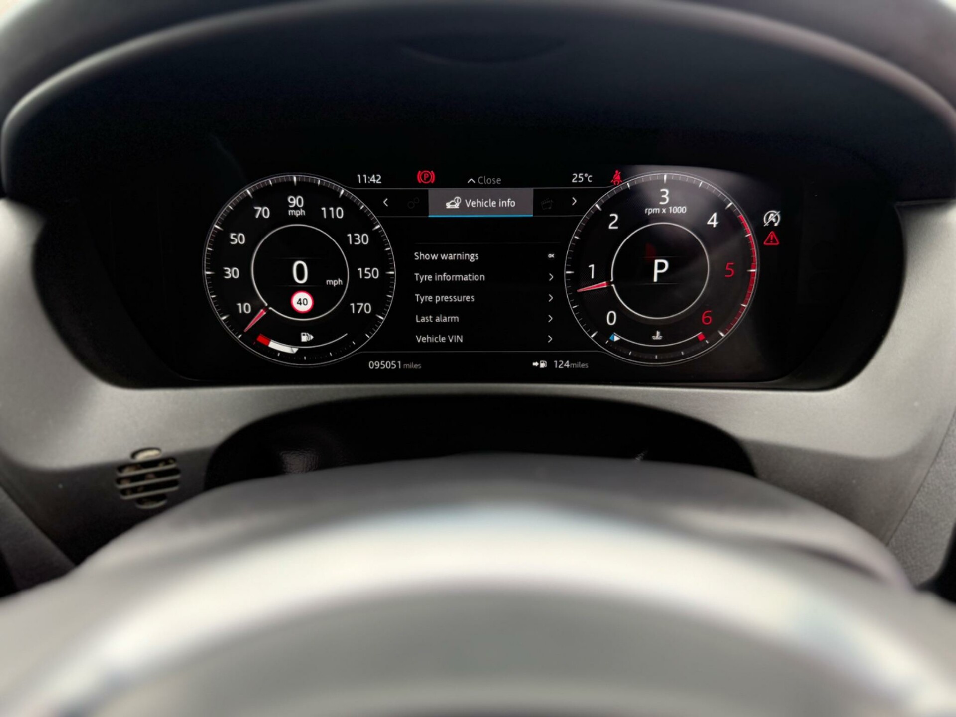 Jaguar F Pace