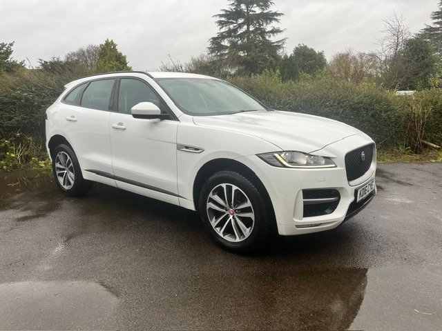 Jaguar F Pace
