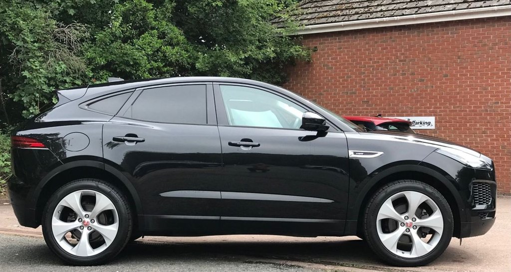 Jaguar E Pace