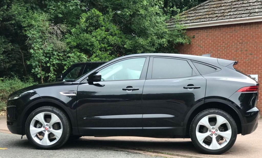 Jaguar E Pace