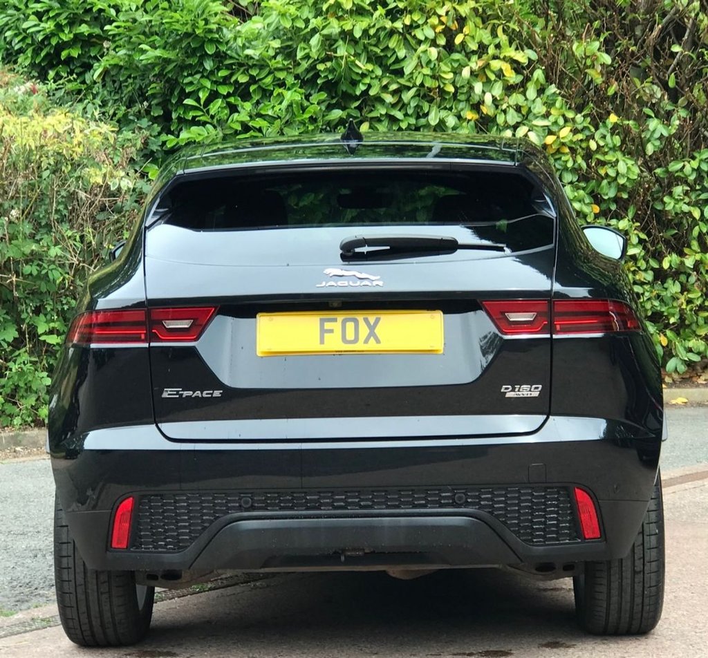 Jaguar E Pace