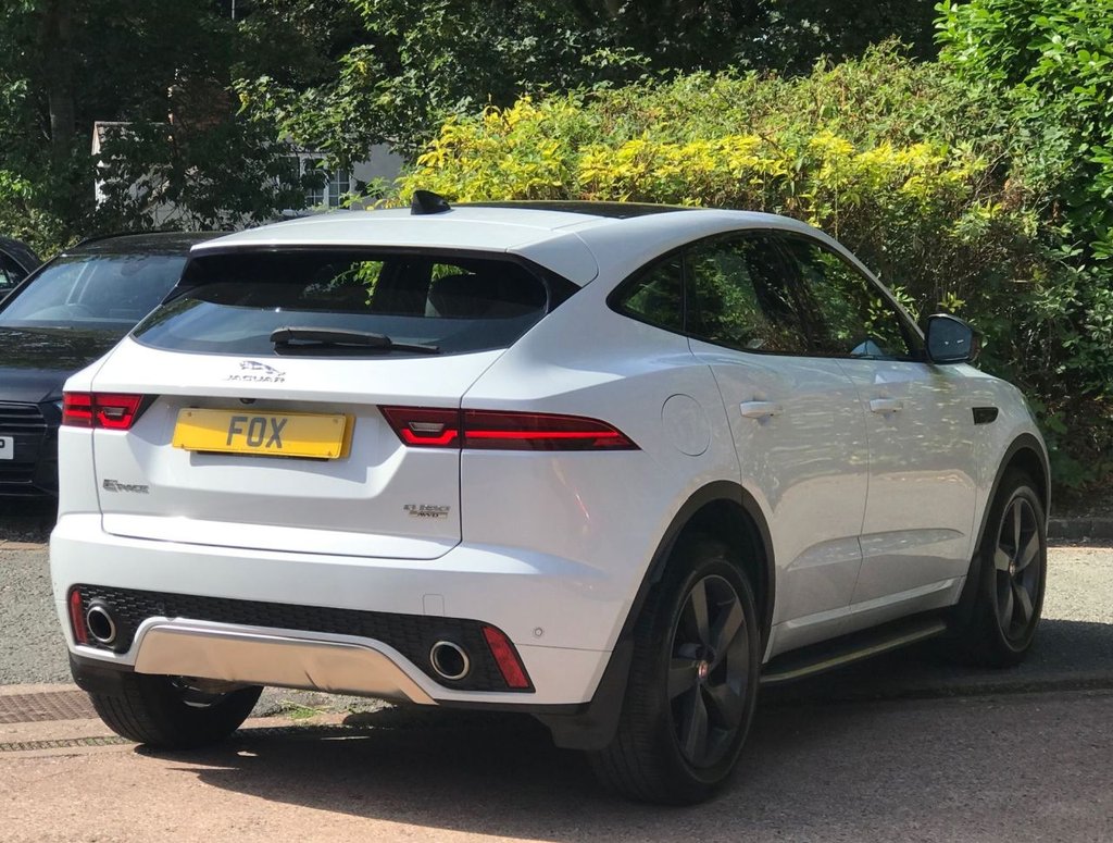 Jaguar E Pace