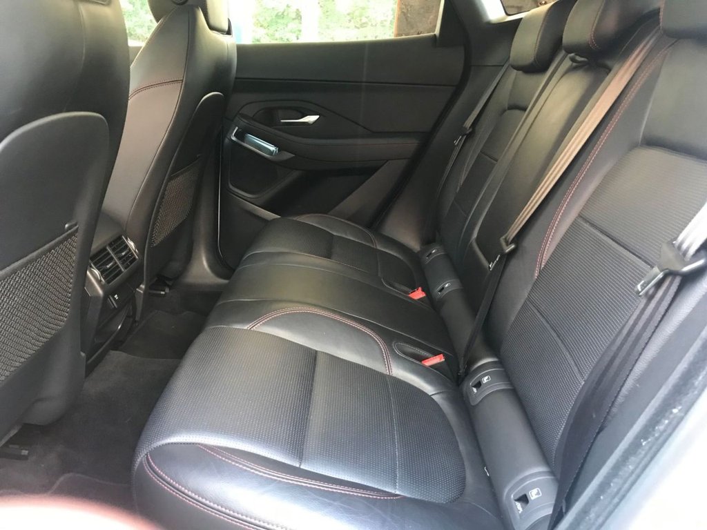 Jaguar E Pace