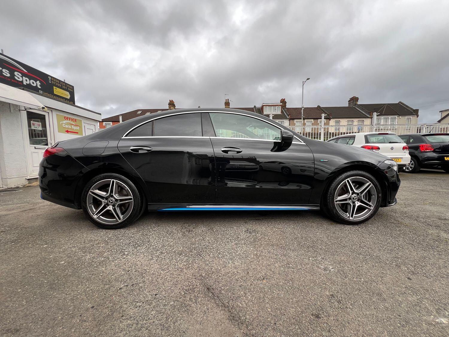 Mercedes Benz CLA
