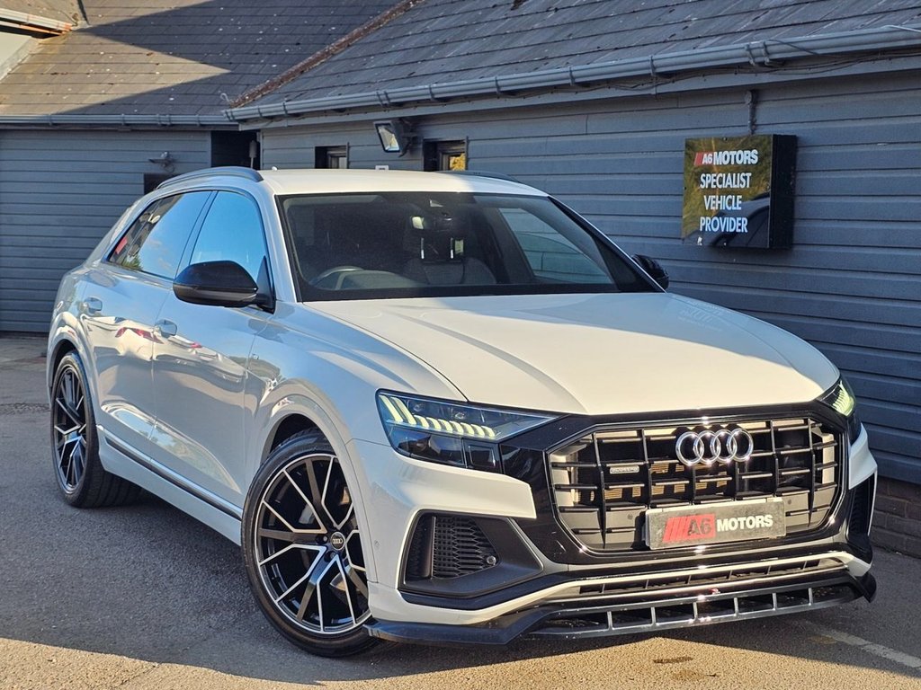 Audi Q8