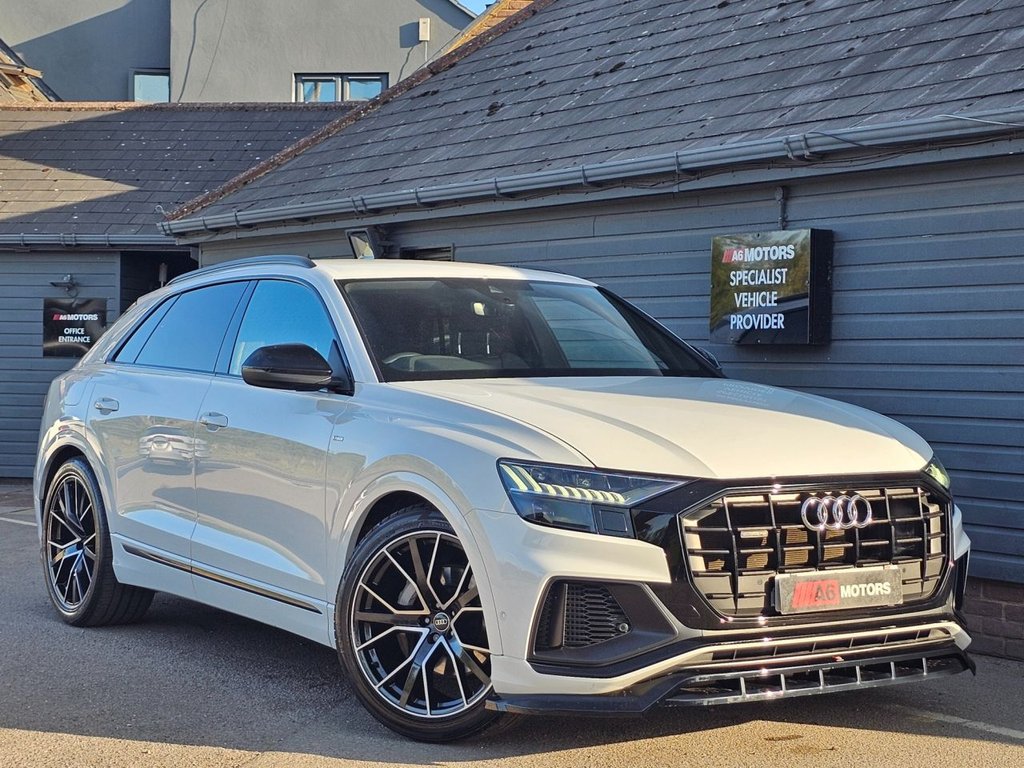 Audi Q8