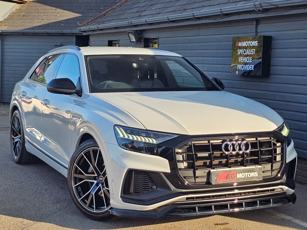 Audi Q8