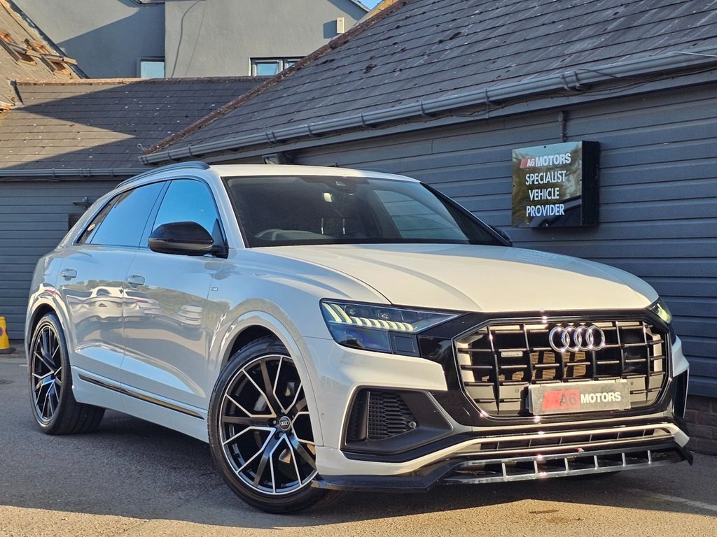 Audi Q8