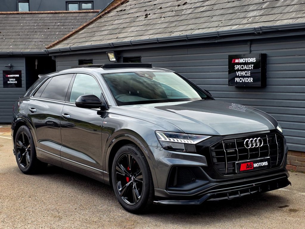 Audi Q8