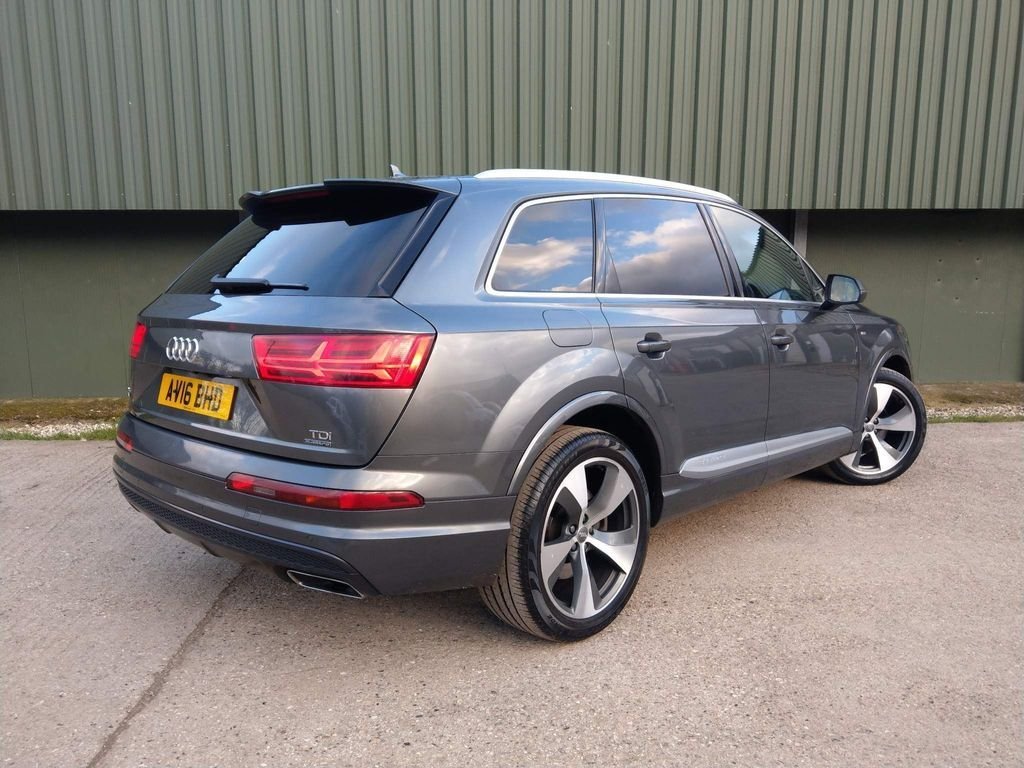 Audi Q7