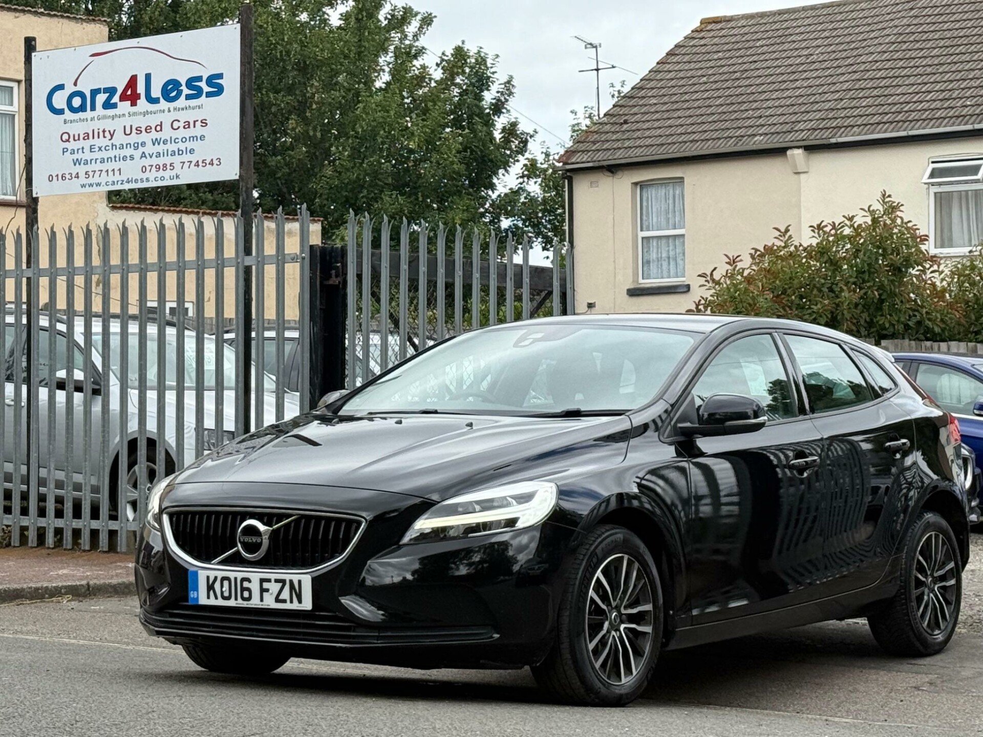 Volvo V40