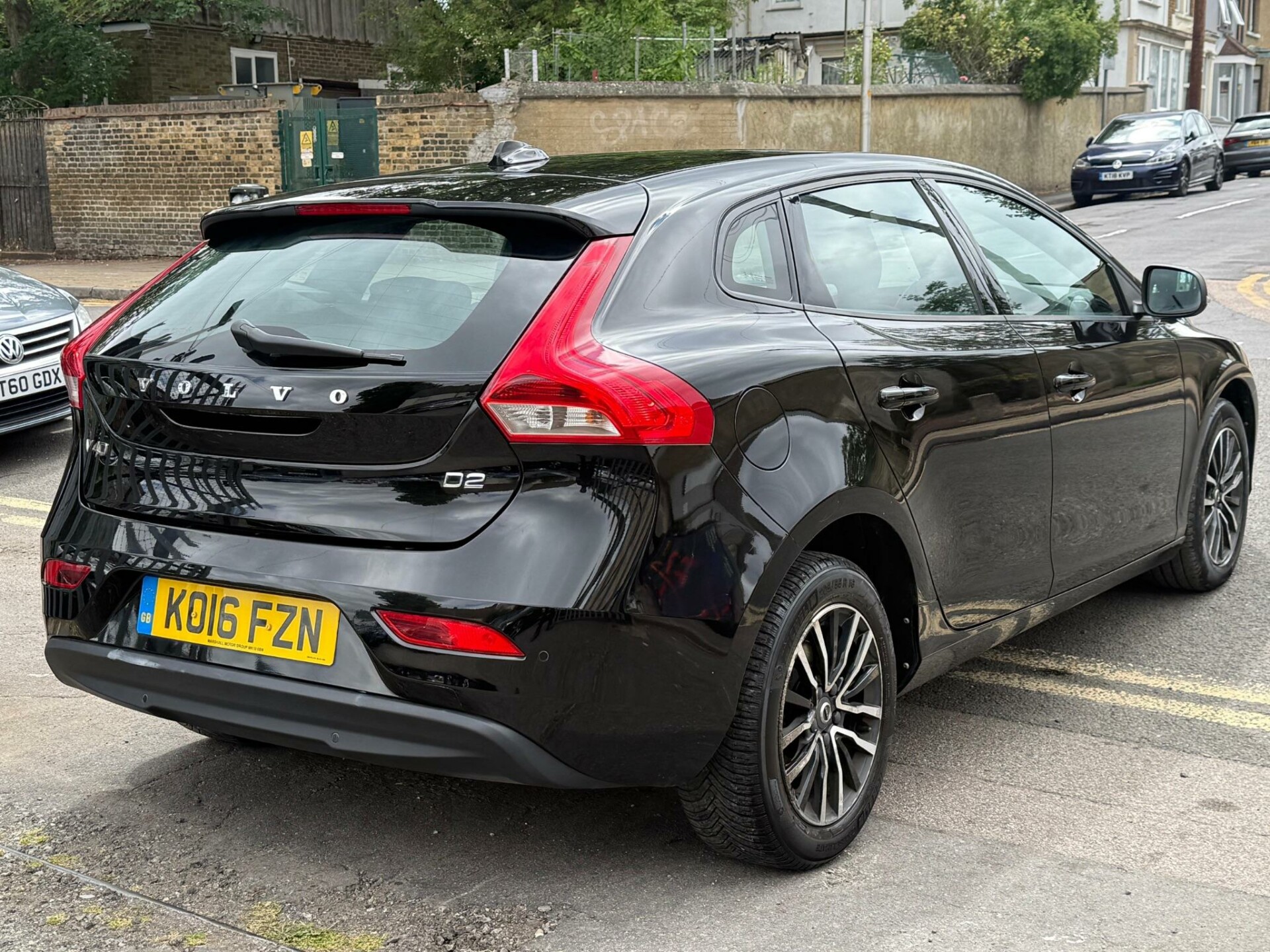 Volvo V40