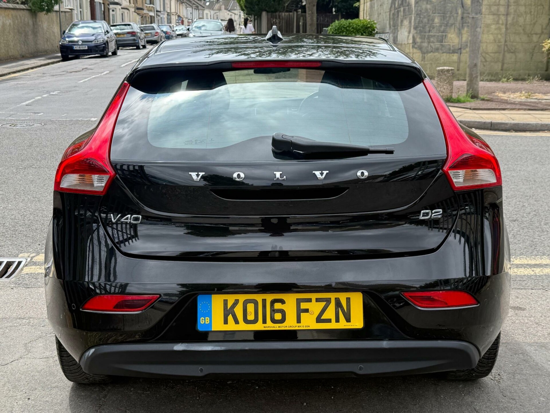 Volvo V40
