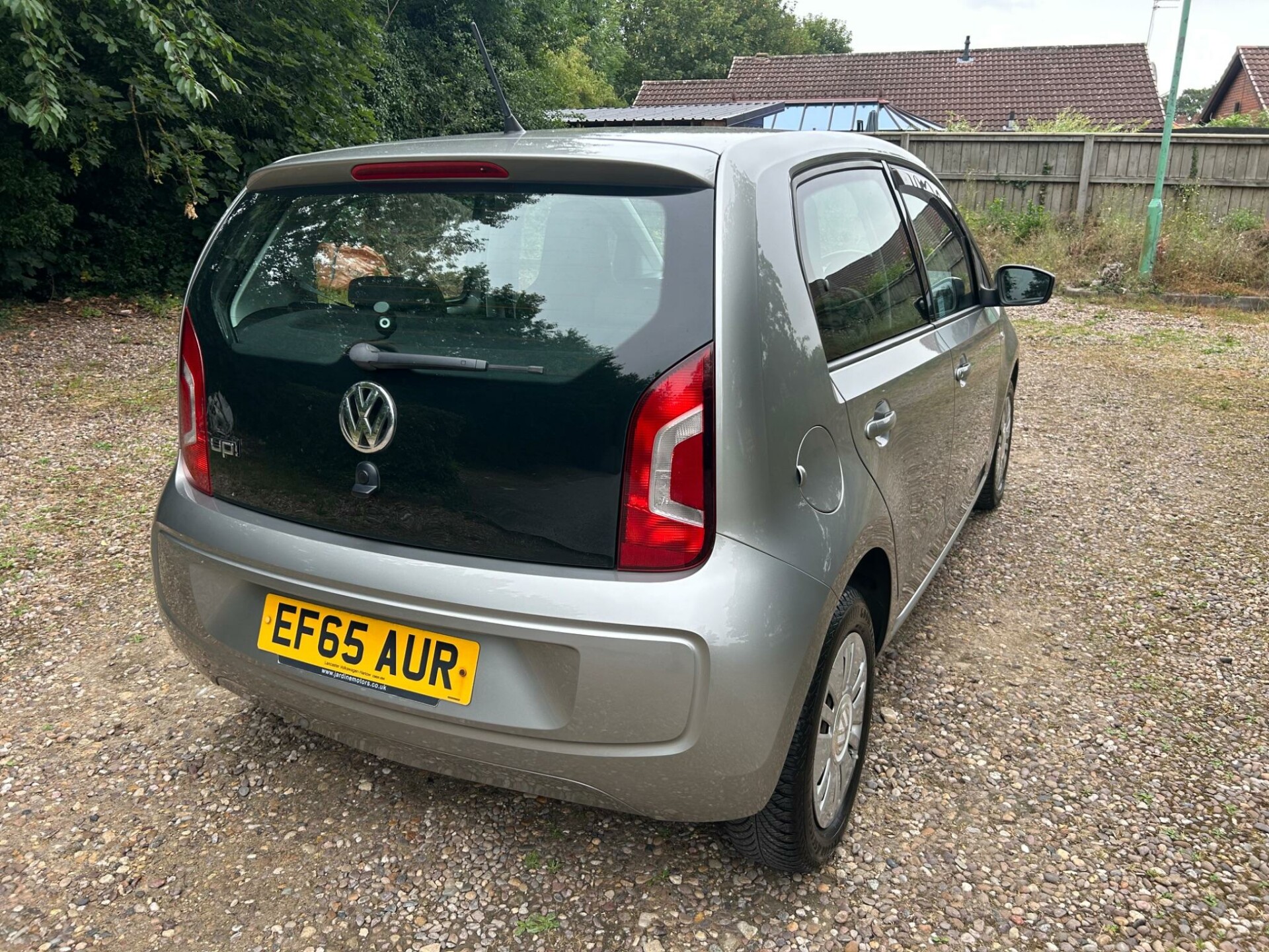 Volkswagen UP