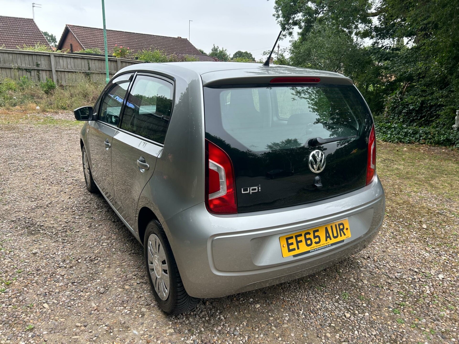 Volkswagen UP
