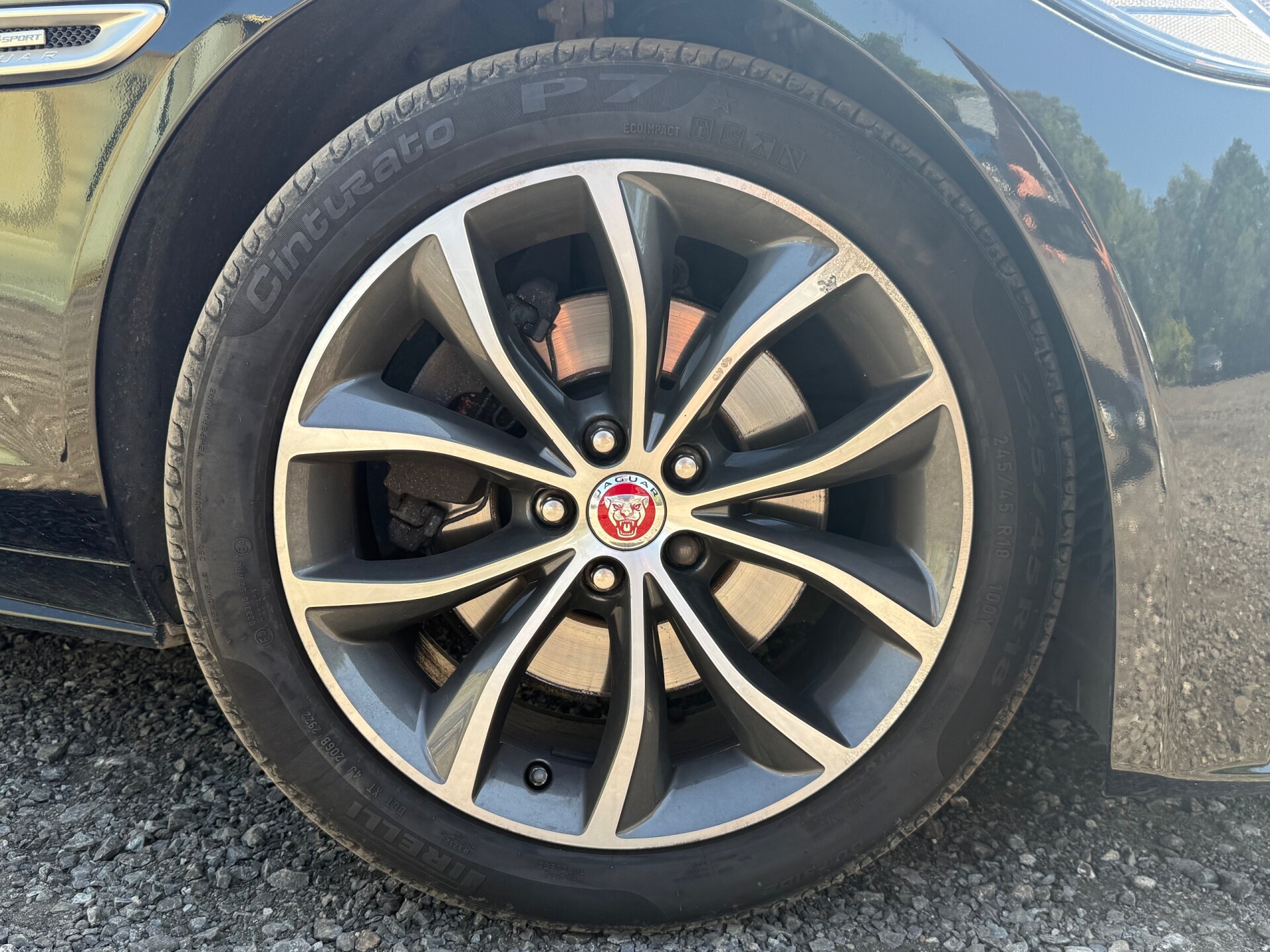Jaguar XF