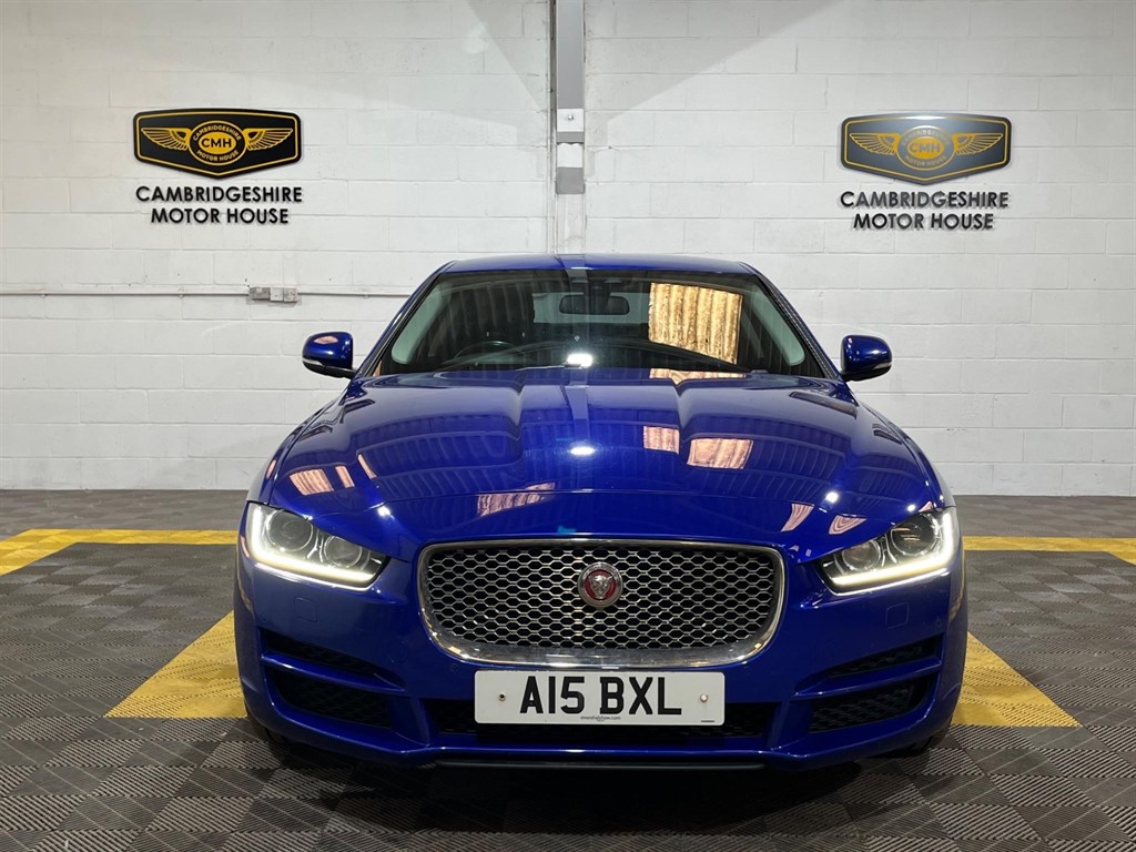 Jaguar XE