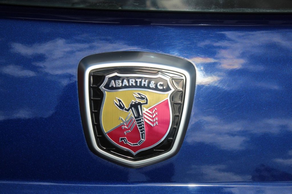 Abarth 695