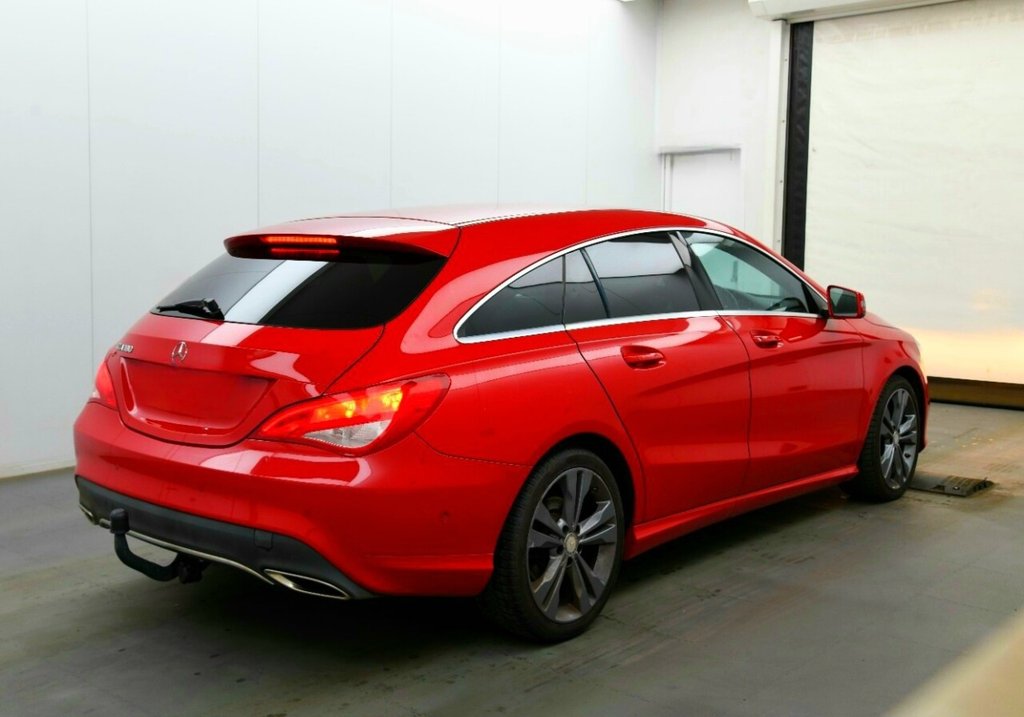 Mercedes Benz CLA