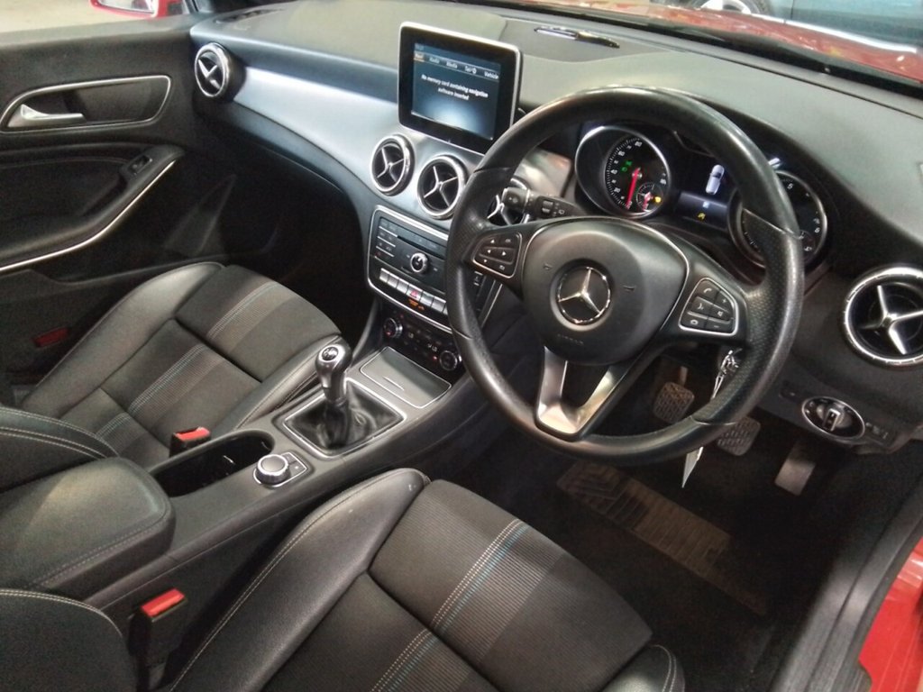 Mercedes Benz CLA
