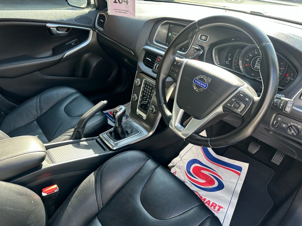 Volvo V40
