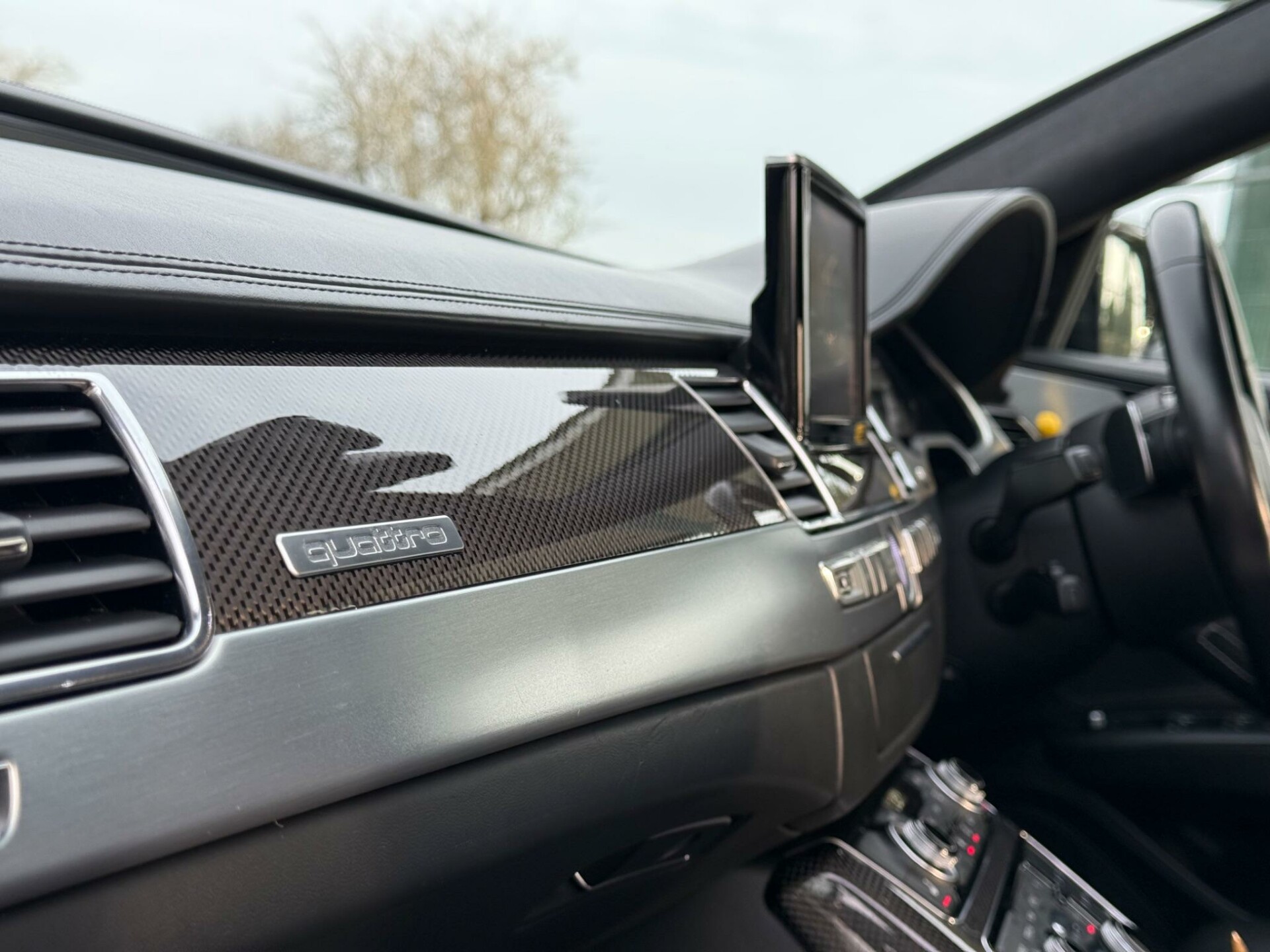 Audi S8
