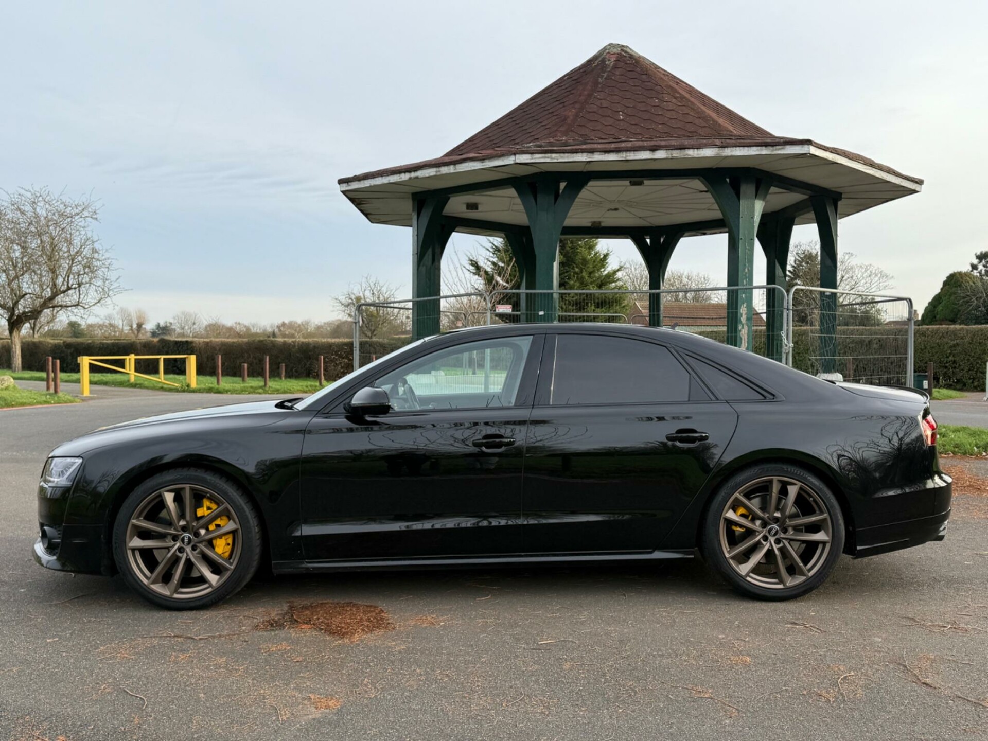 Audi S8